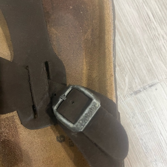 Betula by Birkenstock Brown Suede Gizeh Sandals Size 6 - Picture 12 of 16
